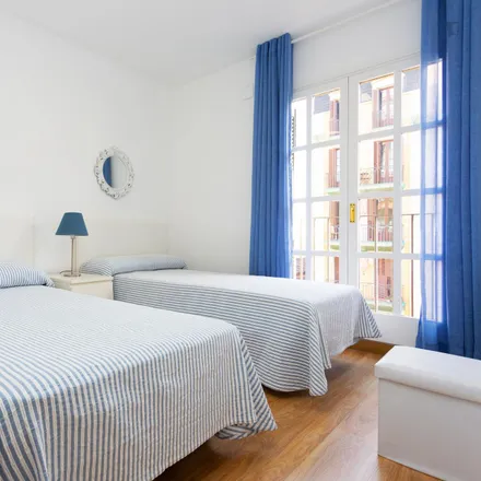 Rent this 1 bed apartment on Carrer de Sardenya in 215, 08013 Barcelona