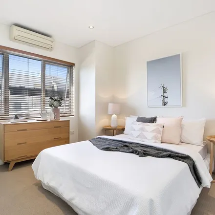 Image 5 - 11 Marsden Street, Camperdown NSW 2050, Australia - Apartment for rent