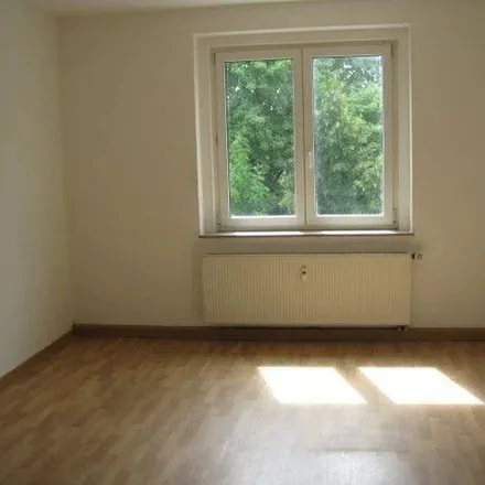 Rent this 3 bed apartment on Rosa-Luxemburg-Straße 1a in 09126 Chemnitz, Germany