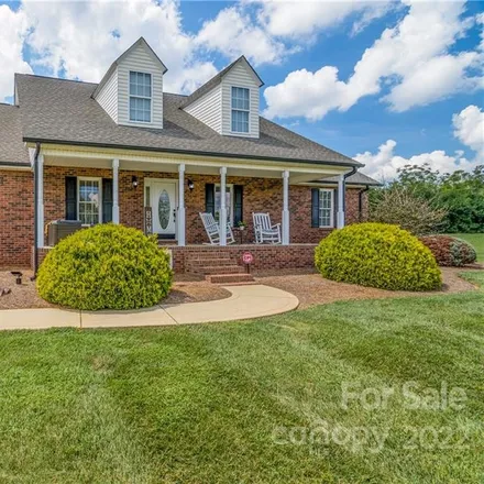 Buy this 4 bed house on 805 Settlers Drive in Cherryville, NC 28021