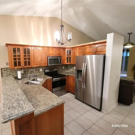 Image 3 - 3159 Holiday Springs Boulevard, Margate, FL 33063, USA - House for sale