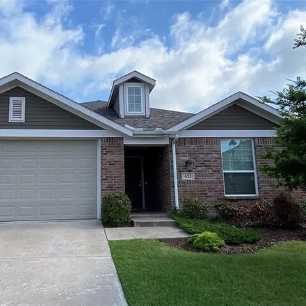 Rent this 4 bed house on 463 Allbright Road in Collin County, TX 75009
