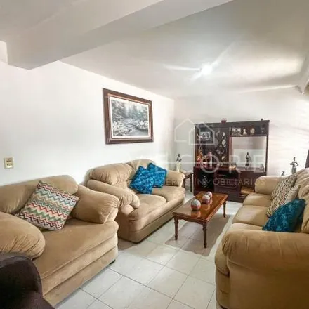 Buy this 3 bed house on Calle Fuente Dos Copas in Villas del Tepeyac, 45034 Zapopan