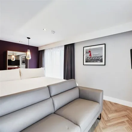 Image 2 - Clavering House, Forth Street, Newcastle upon Tyne, NE1 3NG, United Kingdom - Apartment for rent