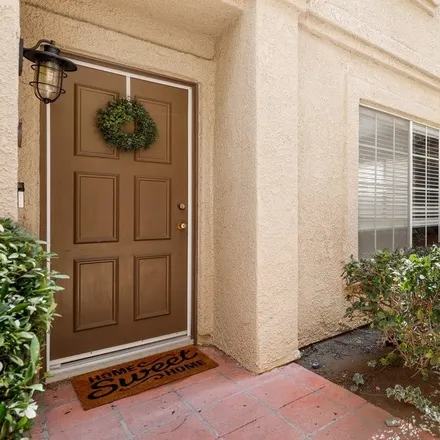 Buy this 2 bed condo on 21142 Jasmines Way in Lake Forest, CA 92630