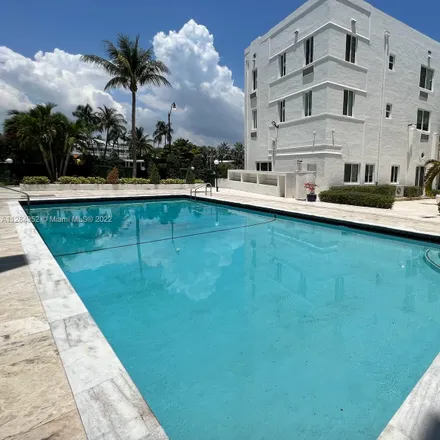 Image 9 - 3003 Indian Creek Drive, Miami Beach, FL 33140, USA - Condo for sale