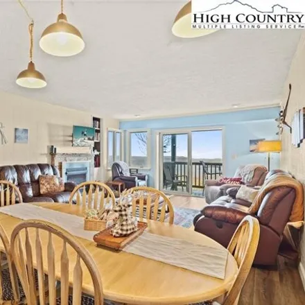 Image 7 - 104 Northridge Road, Beech Mountain, Beech Mountain, NC 28604, USA - Condo for sale