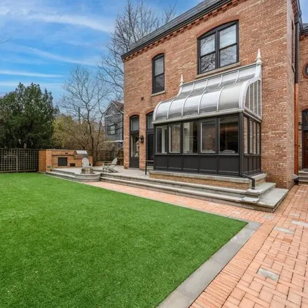 Image 3 - 2325 N Cleveland Ave, Chicago, Illinois, 60614 - House for sale