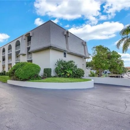 Rent this 2 bed condo on Jeffery Street in Caribbean Key, Boca Raton