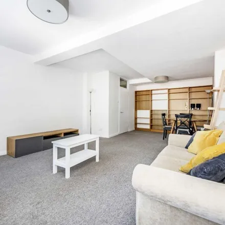 Rent this 2 bed apartment on 10 Tavistock Place in London, WC1H 9RD