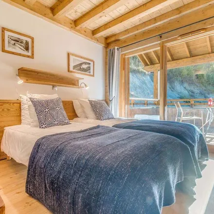 Rent this 4 bed apartment on 73350 Champagny-en-Vanoise