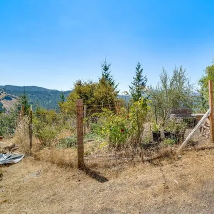 Image 9 - Applewood Road, Honeydew, Humboldt County, CA 95545, USA - House for sale