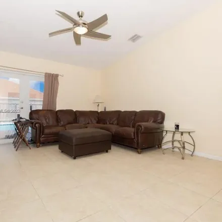 Image 2 - 15046 Southwest 148th Place, Miami-Dade County, FL 33196, USA - Apartment for rent