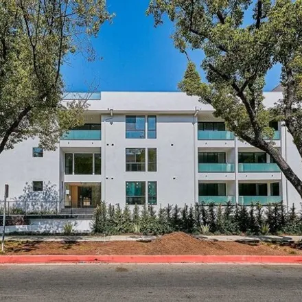 Rent this 1 bed apartment on 328 North Maple Drive in Beverly Hills, CA 90211