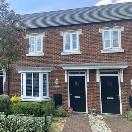 Buy this 3 bed townhouse on Gregory Close in Dawley, TF4 3FH