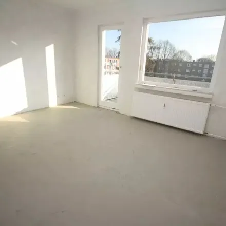 Rent this 5 bed apartment on Barbarastraße 3 in 46562 Voerde (Niederrhein), Germany