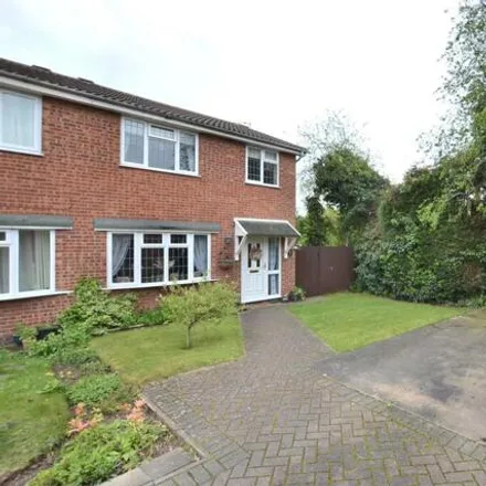 Buy this 3 bed duplex on Neville Close in Shepshed, LE12 9NG