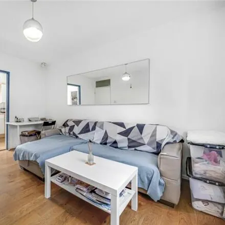 Buy this 1 bed apartment on Shell in 923-931 Fulham Road, London