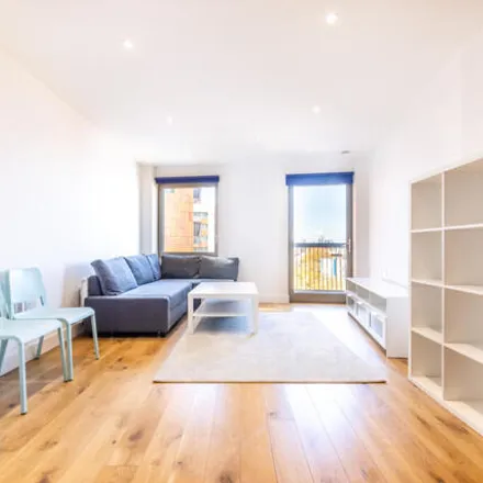 Rent this 2 bed room on 1 Bywell Place in London, E16 1JW