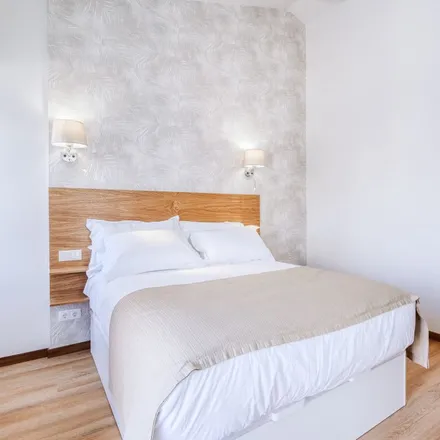 Rent this 1 bed apartment on Caminho de Ilheu in 9300-072 Câmara de Lobos, Madeira
