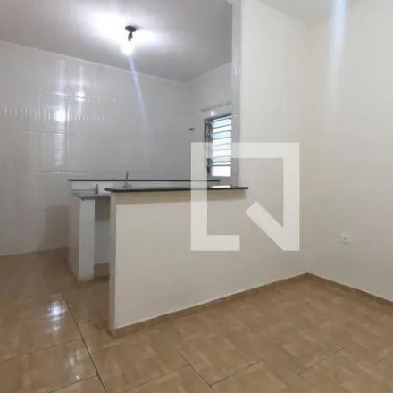 Rent this 2 bed apartment on Rua Muritiba in Presidente Dutra, Guarulhos - SP