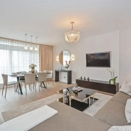Image 9 - unnamed road, London, W1C 1LZ, United Kingdom - Apartment for rent