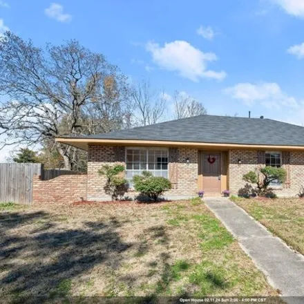 Buy this 3 bed house on 10563 Wheeler Bend Avenue in Clearmont, Baton Rouge