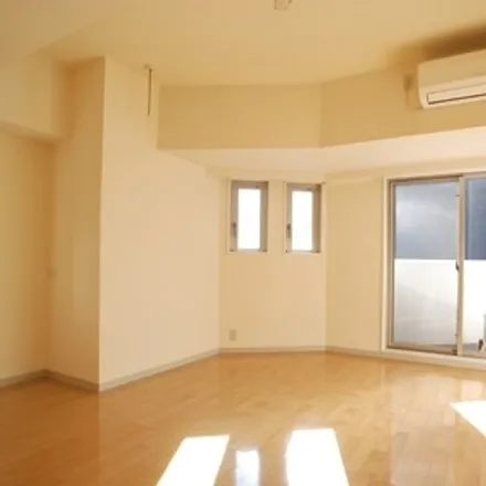 Rent this studio apartment on unnamed road in Atago 1-chome, Minato