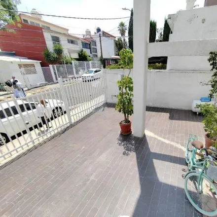 Buy this 4 bed house on Calle de los Palomos in Colonia Lomas Verdes 4ta Sección, 53120 Ciudad Satélite