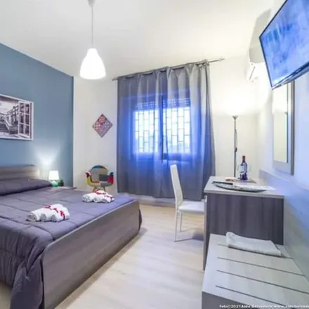 Rent this 4 bed house on Ordine degli Ingegneri della Provincia di Palermo in Via Francesco Crispi, 90133 Palermo PA