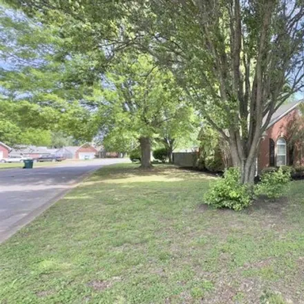 Buy this 3 bed house on 52 Pennington Place in Jackson, TN 38305