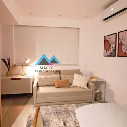 Buy this 1 bed apartment on Rua Tenente Marones de Gusmão in Copacabana, Rio de Janeiro - RJ