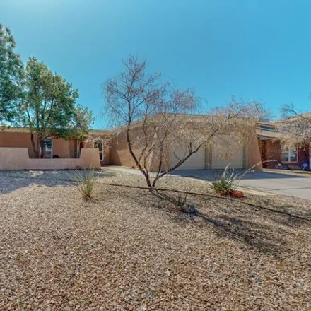 Image 2 - 6949 Barstow Street Northeast, Albuquerque, NM 87111, USA - House for sale