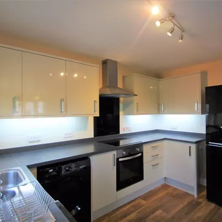 Rent this 2 bed apartment on The Mayfields in Redditch, B98 7EB