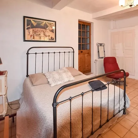 Rent this 2 bed house on Route de Marsanne in 26740 La Laupie, France
