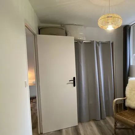 Rent this 1 bed apartment on 50760 Réville