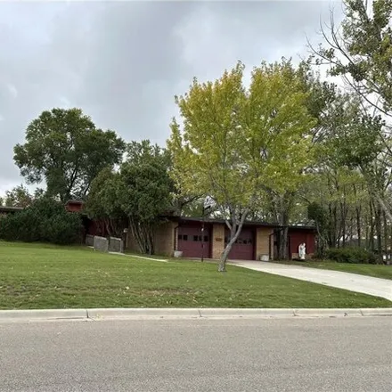 Buy this 4 bed house on 675 Country Club Road in Sauk Centre, MN 56378