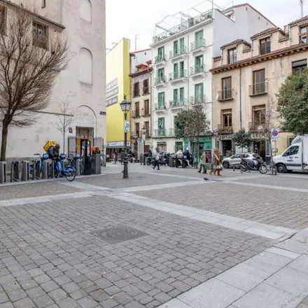 Rent this 1 bed apartment on La Almudayna in Calle del Espíritu Santo, 28004 Madrid