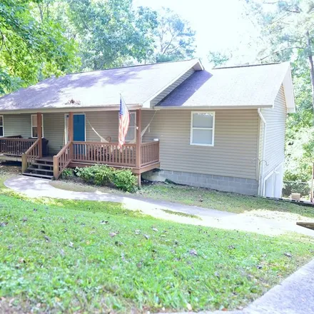 Buy this 3 bed house on 744 Troy Drive in Dayton, Rhea County