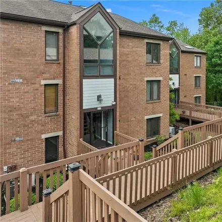 Buy this 1 bed condo on 1865 Clayton Avenue in Pittsburgh, PA 15214