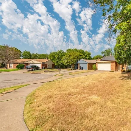 Image 3 - 5825 Sidewinder Trail, Fort Worth, TX 76131, USA - House for sale