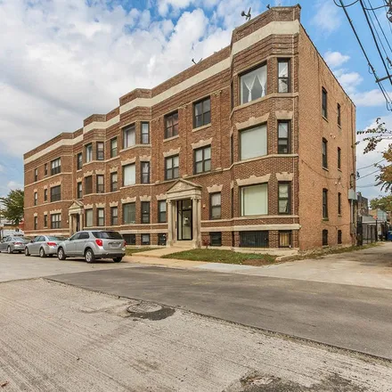 Rent this 2 bed condo on 346-348 East 41st Street in Chicago, IL 60653