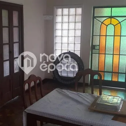 Buy this 3 bed house on ASBAC - Associação dos Servidores do Banco Central in Rua Barão de Mesquita, Andaraí