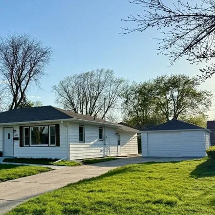 Buy this 4 bed house on 856 North 24th Street in Fort Dodge, IA 50501