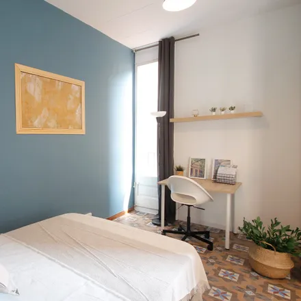 Rent this 1 bed room on Escola Drassanes in Carrer Nou de Sant Francesc, 11