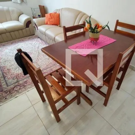 Rent this 2 bed apartment on Rua Carlos José Borstens in Aviação, Praia Grande - SP