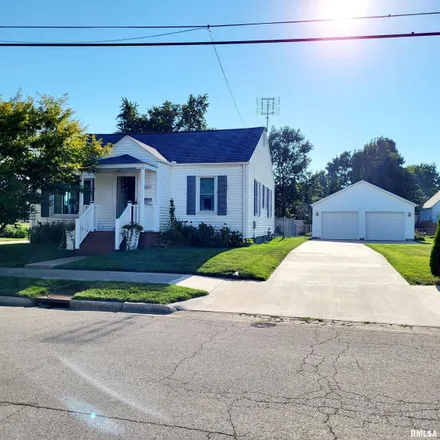 Image 1 - 300 North 8th Avenue, East Lawndale, Canton, IL 61520, USA - House for sale