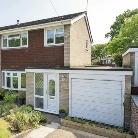 Buy this 3 bed duplex on 30 Peverells Wood Close in Allbrook, SO53 2FY