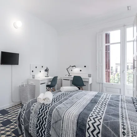 Rent this 9 bed room on Жилище в Барселоне in Gran Via de les Corts Catalanes, 08001 Barcelona