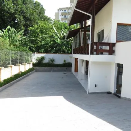 Buy this 4 bed house on unnamed road in Itacorubi, Florianópolis - SC